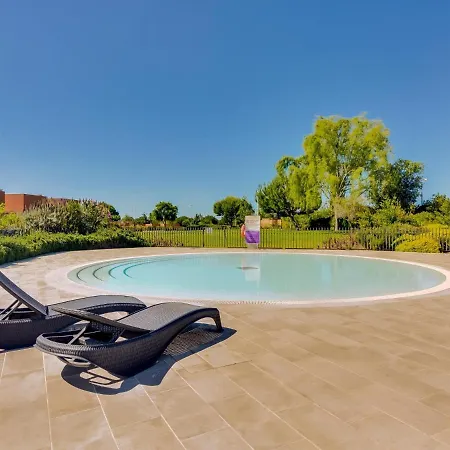 Διαμέρισμα L'orangerie Modern 1bdr Apartment, Ground Floor Βιλαμούρα