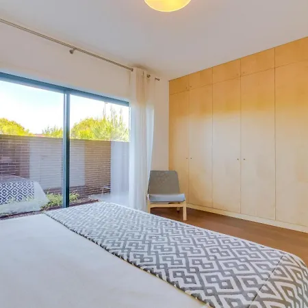 公寓 L'orangerie Modern 1bdr Apartment, Ground Floor 维拉摩拉